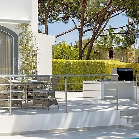 Sleeps 5 With Pool Air Con And Wifi Villa *