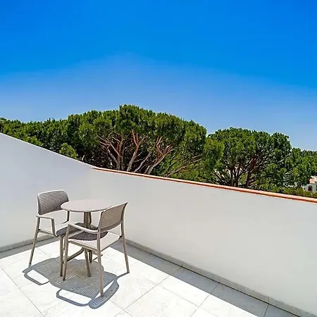 Sleeps 5 With Pool Air Con And Wifi * Quinta do Lago